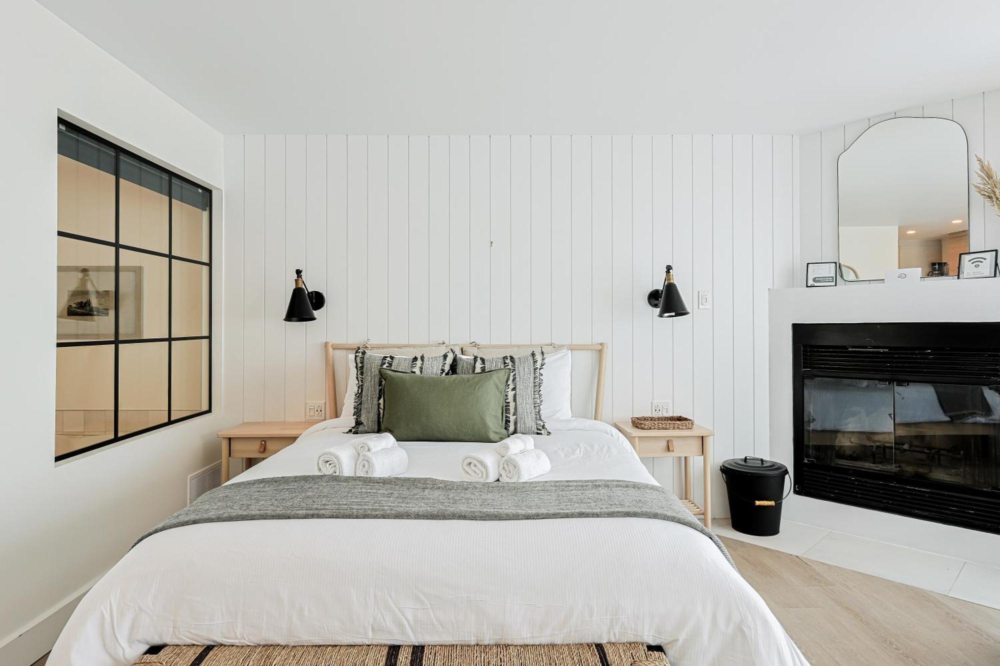 Les Lofts Du Lac Des Sables By Kasania แซ็ง-อากาท-เด-มง ภายนอก รูปภาพ