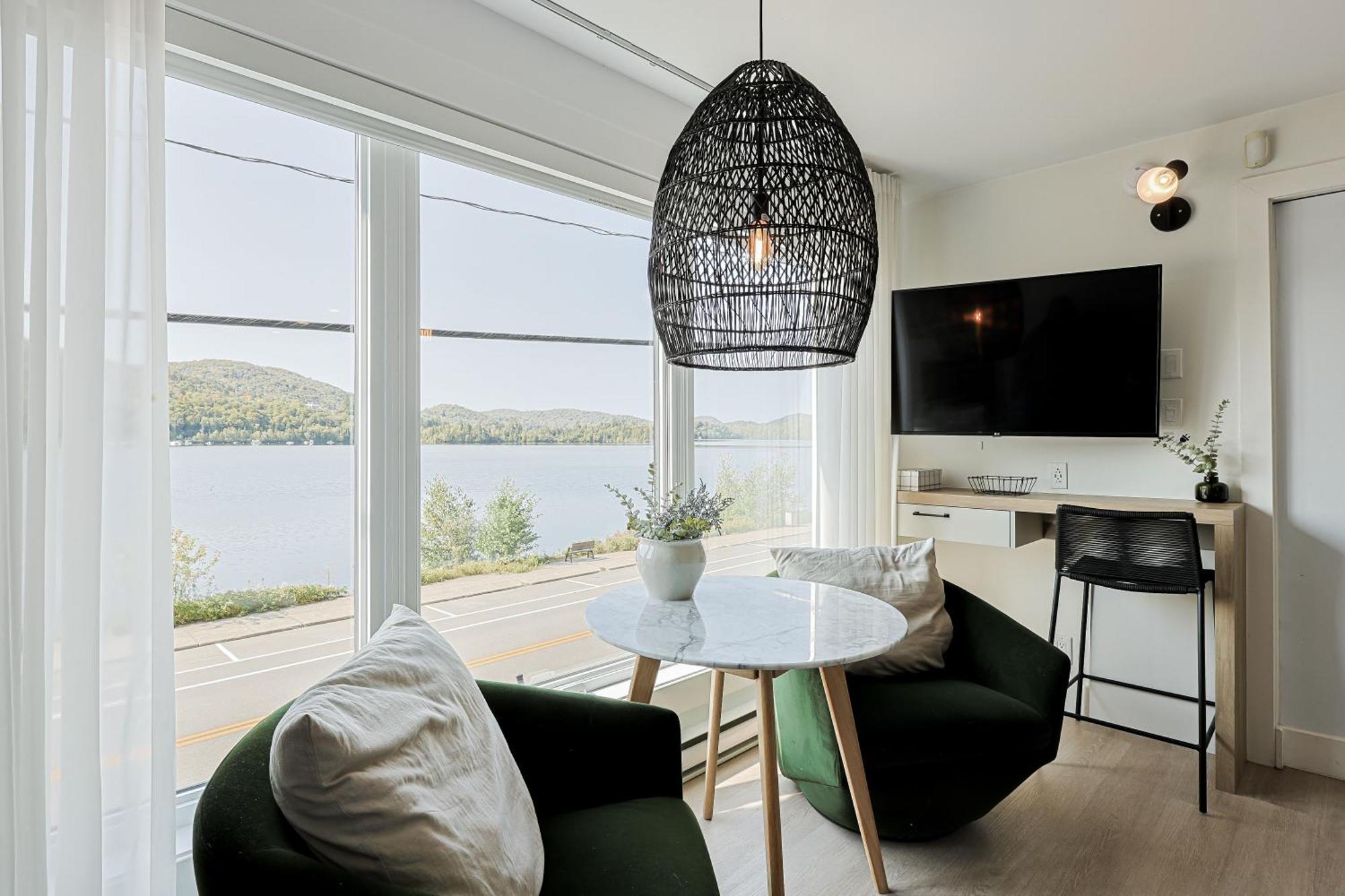 Les Lofts Du Lac Des Sables By Kasania แซ็ง-อากาท-เด-มง ภายนอก รูปภาพ