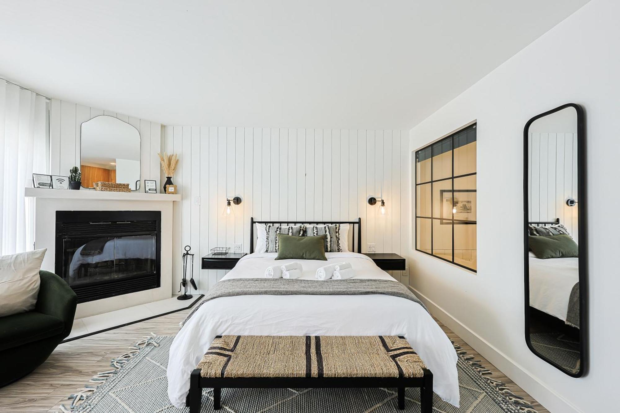 Les Lofts Du Lac Des Sables By Kasania แซ็ง-อากาท-เด-มง ภายนอก รูปภาพ