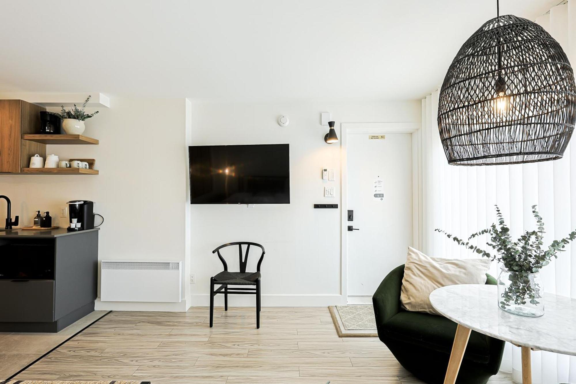 Les Lofts Du Lac Des Sables By Kasania แซ็ง-อากาท-เด-มง ภายนอก รูปภาพ
