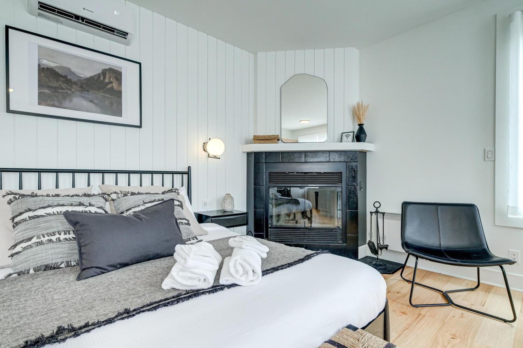 Les Lofts Du Lac Des Sables By Kasania แซ็ง-อากาท-เด-มง ภายนอก รูปภาพ